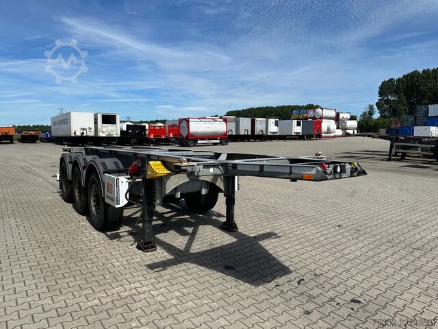 Transportul de containere Van Hool 20FT ADR CHASSIS / EMPTY WEIGHT 3.280kg / SAF D...