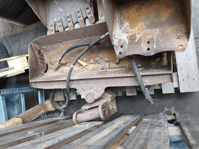 Mini-escavadora Terex TC 16