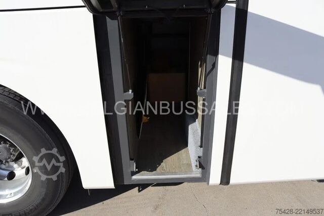 Autocarro de turismo Volvo 9700 HD / 13m / Full option / Lift
