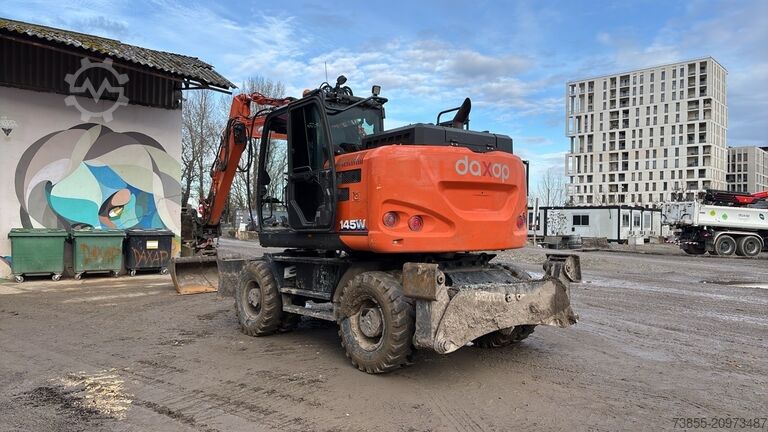 τροχοφόρος εκσκαφέας Hitachi ZX145W-6