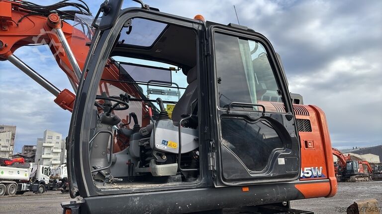 τροχοφόρος εκσκαφέας Hitachi ZX145W-6