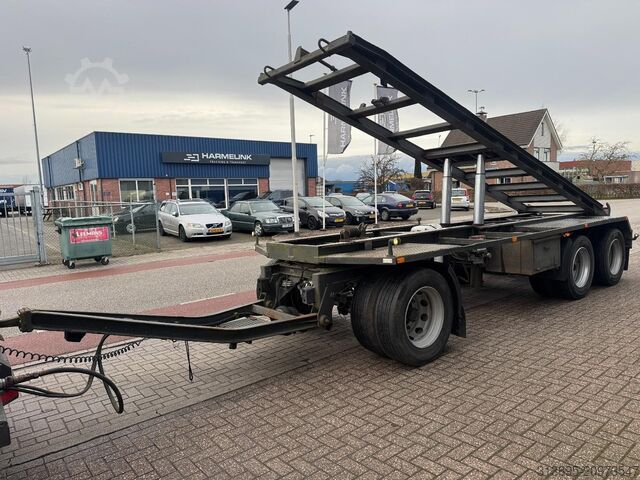 Transport af containere Burg BPA 10 18 Kipper