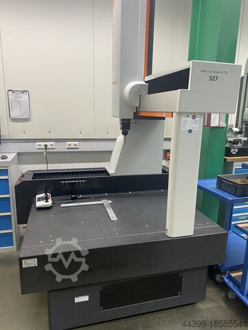 Coördinaten meetmachine Mitutoyo Crysta Apex V776