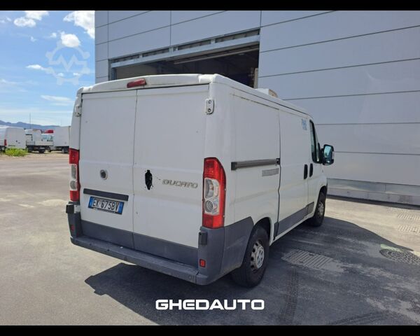 Microbuz FIAT Ducato 250 30 E5 2011 - Ducato 30 CH2 2.0 mjt 115cv vetrato - FRIGO