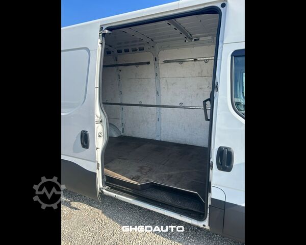 Microbuz IVECO Daily V 35.16 E6 2016 - daily 35 S16 V H3 4100 E6