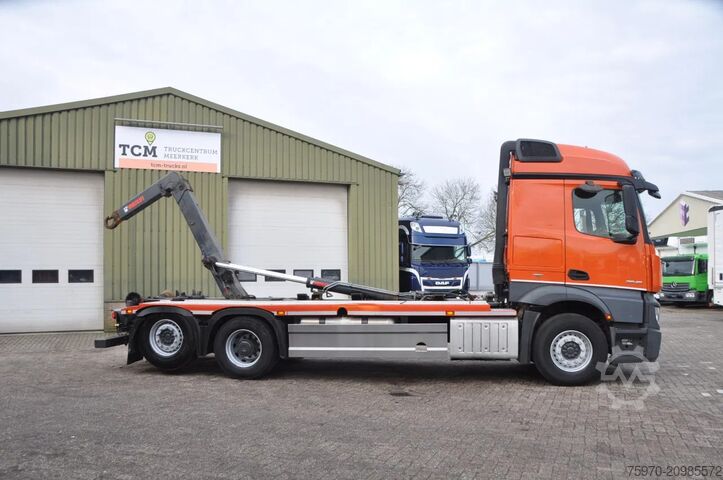 System med krogarm Mercedes-Benz Actros 2845 6X2 HIAB HAAKARM