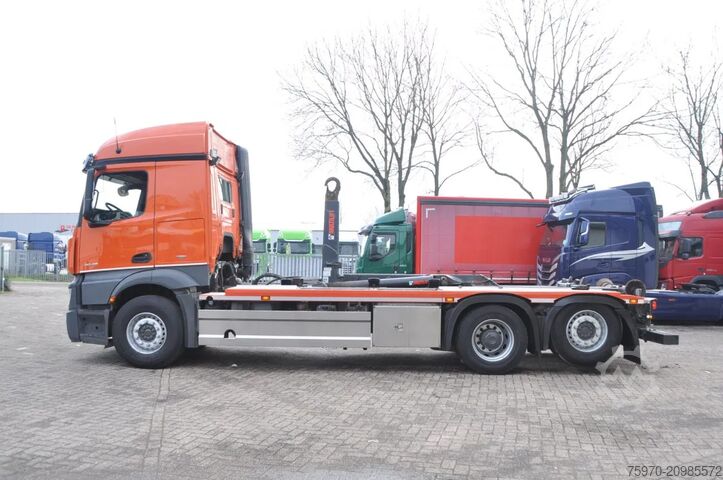 System med krogarm Mercedes-Benz Actros 2845 6X2 HIAB HAAKARM