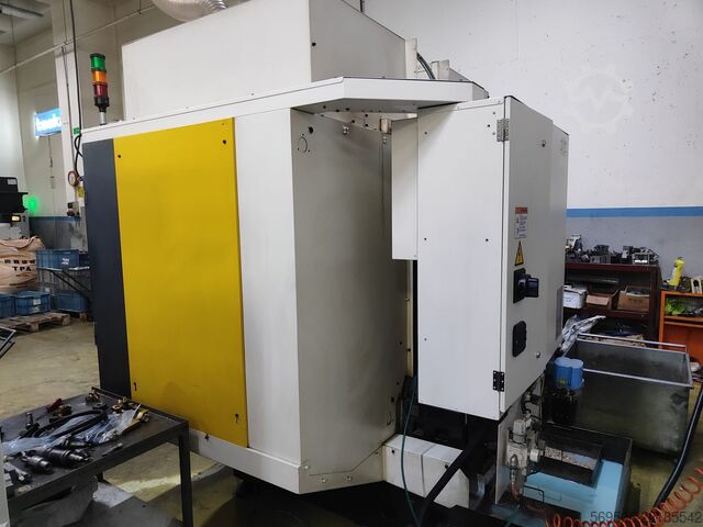 Verticale bewerkingscentrum Fanuc Robodrill D14LiB