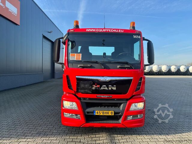 Farliga ämnen MAN TGS 24.320 6x2 / ORIGINAL 71.629km!!! / EURO 6 ...