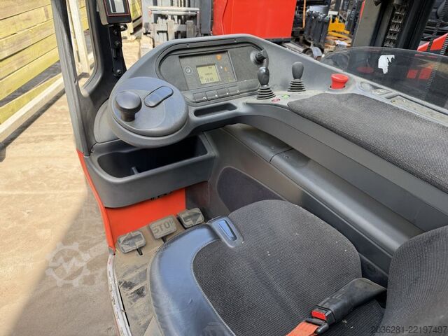 Chariot à mât rétractable Linde R14HD-01
