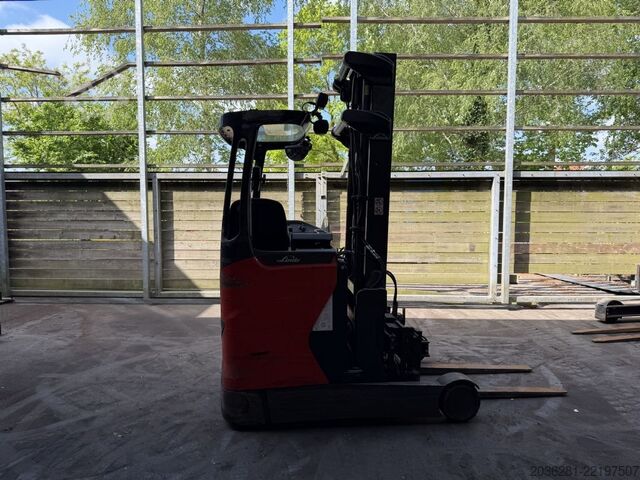 Tolóoszlopos targoncá Linde R16B-01