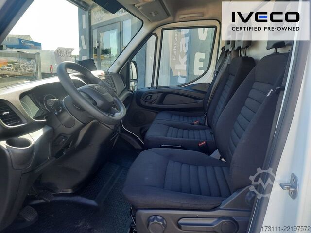 Skåpbil IVECO Daily 35C16H Koffer / LBW / Klima / Bluetooth
