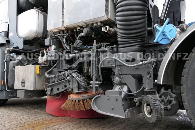 Οδοκαθαριστικό μηχάνημα MERCEDES-BENZ Arocs 1840 Straßenkehrmaschine BH 9 Kamera