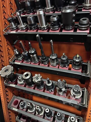 Függőleges megmunkáló központ HAAS VF-4SS vertical machining center
