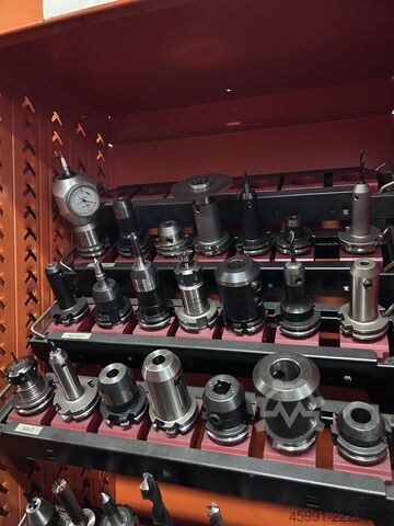 Függőleges megmunkáló központ HAAS VF-4SS vertical machining center