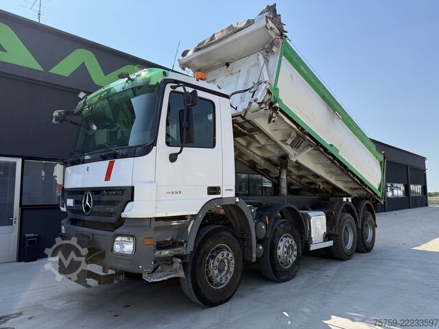 ανατρεπόμενο φορτηγό Mercedes-Benz Actros 4151K V8 KIPPER 8x4 Euro5 40Ton