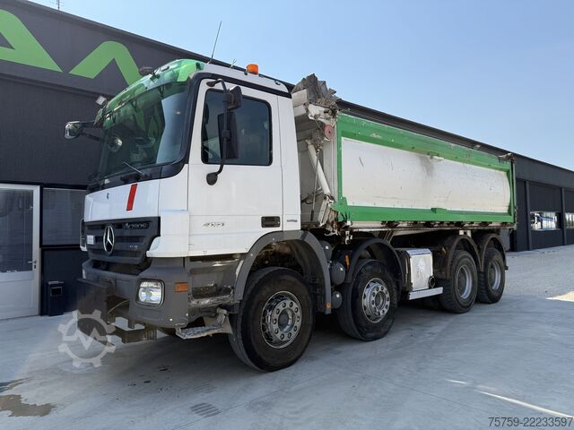 ανατρεπόμενο φορτηγό Mercedes-Benz Actros 4151K V8 KIPPER 8x4 Euro5 40Ton
