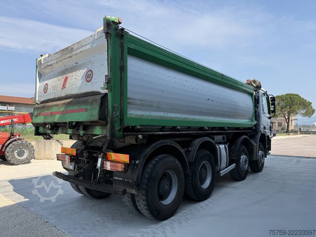 ανατρεπόμενο φορτηγό Mercedes-Benz Actros 4151K V8 KIPPER 8x4 Euro5 40Ton