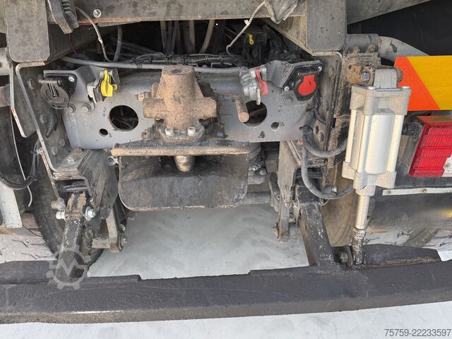 ανατρεπόμενο φορτηγό Mercedes-Benz Actros 4151K V8 KIPPER 8x4 Euro5 40Ton