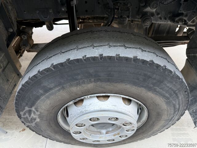 ανατρεπόμενο φορτηγό Mercedes-Benz Actros 4151K V8 KIPPER 8x4 Euro5 40Ton