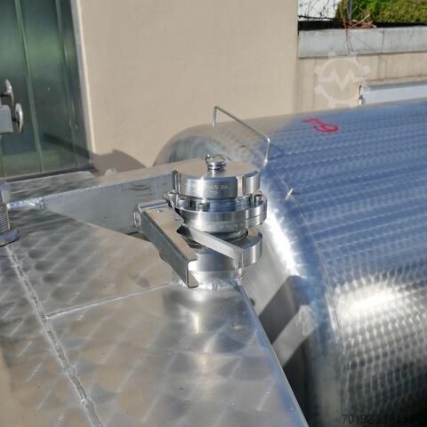 Réservoir rectangulaire de 6100 litres en acier inoxydable V2A Rieger 9658