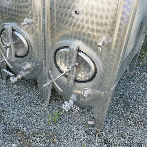 Réservoir de stockage ovale de 2500 litres en acier inoxydable V2A  9657