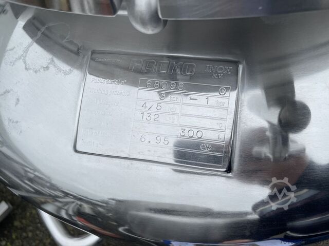 Réservoir sous pression de 300 litres en acier inoxydable V2A  S16632