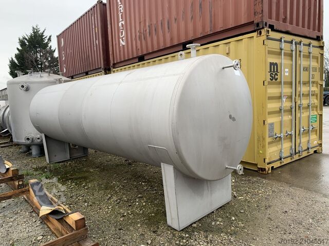 Réservoir de stockage horizontal de 7500 litres en acier inoxydable V2A  S16532