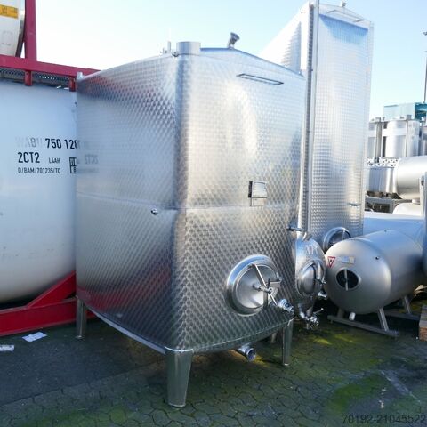 Cuve rectangulaire de 5200 litres en acier inoxydable V2A Möschle 9643