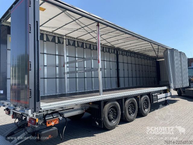 Otvorena poluprikolica sa ceradom Schmitz Cargobull Curtainsider Standard Ladebordwand Getränke