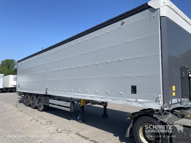 Otvorena poluprikolica sa ceradom Schmitz Cargobull Curtainsider Standard Ladebordwand Getränke