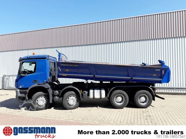 Autocarro ribaltabile Mercedes-Benz Arocs 3243 K 8x4/4, Bordmatik