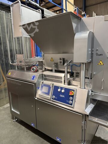 Línea de formado, recubrimiento y fritura de 600mm, año 2021/2. GEA Various