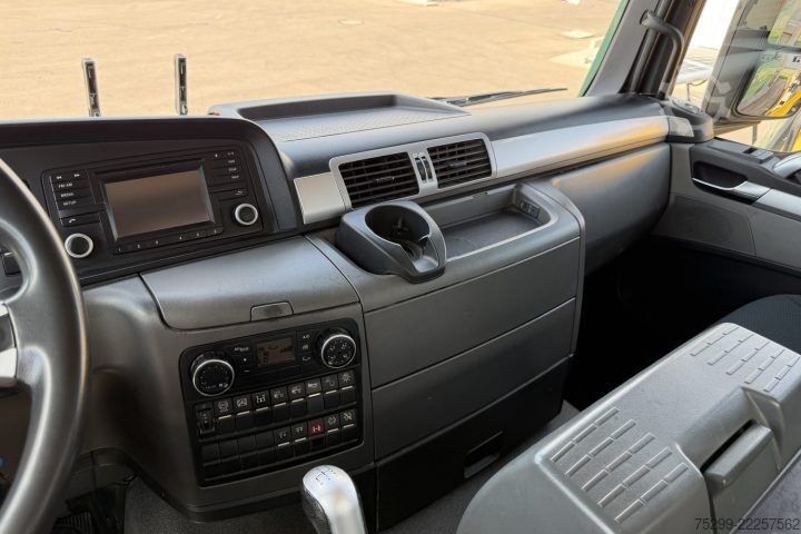 Speciális rendeltetésű teherautó MAN TGS 41.480 10x4 Kipper / Swiss-Vehicle