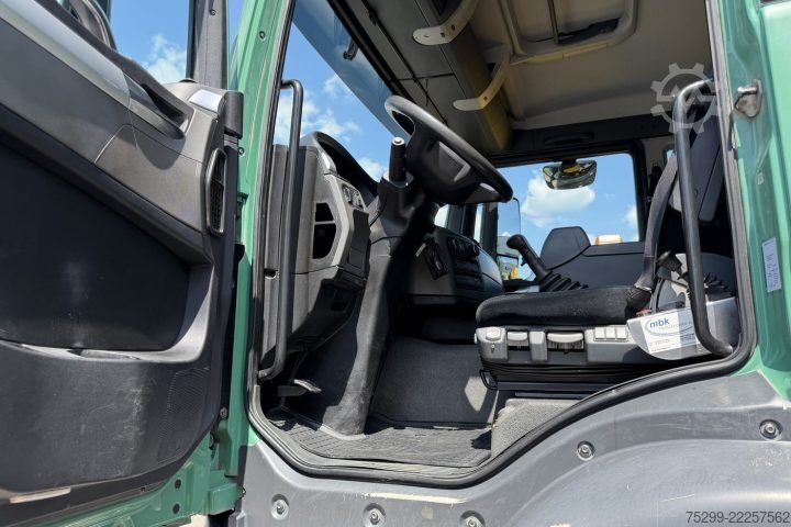 Speciális rendeltetésű teherautó MAN TGS 41.480 10x4 Kipper / Swiss-Vehicle