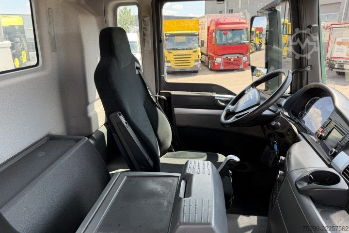 Speciális rendeltetésű teherautó MAN TGS 41.480 10x4 Kipper / Swiss-Vehicle