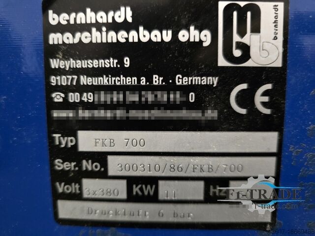 Maszyna do klejenia pudełek składanych / składarko-sklejarka Bernhardt FKB 700