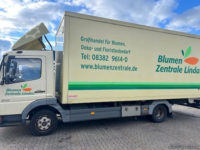 Skåpbil MERCEDES-BENZ ATEGO 818 816 BLUMENKOFFER LUFTFEDERUNG MANUEL