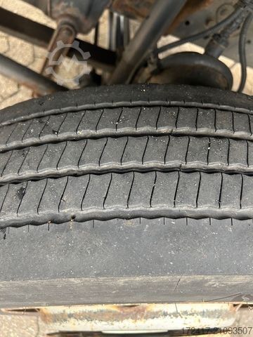 Skåpbil MERCEDES-BENZ ATEGO 818 816 BLUMENKOFFER LUFTFEDERUNG MANUEL