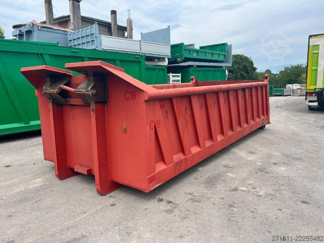 Roll-off konteyneri  CONTAINER SCARRABILE USATO A CIELO APERTO