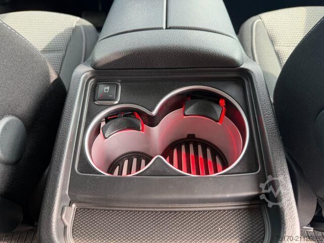 High-roof van Mercedes-Benz V 250 d EDITION Kompakt Kamera MBUX LED