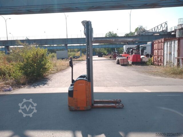 Traspallet manuale Still EGV 14 // Neue Reifen