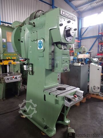 Eccentric press WEINGARTEN , Typ AR 40