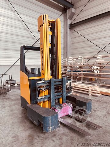 Carrello elevatore a 4 vie con posizionatore forche Kaup JUNGHEINRICH ETV Q25