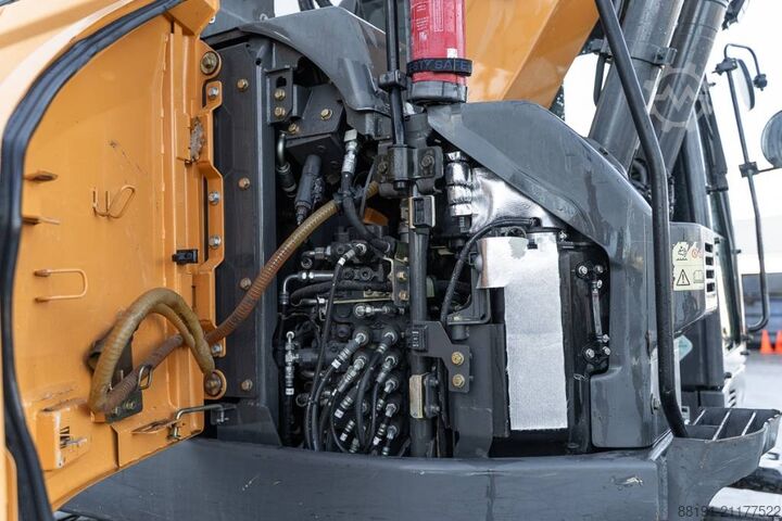 Rupsgraafmachine CASE CX 145 D SR