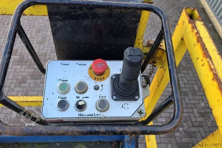 Podnośnik nożycowy Holland Lift Combistar N-165EL12 Electric, 18.5m Working Height