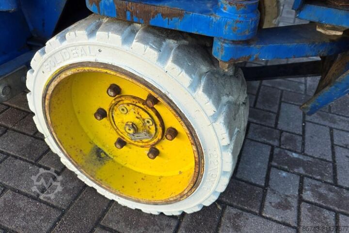 Podnośnik nożycowy Holland Lift Combistar N-165EL12 Electric, 18.5m Working Height