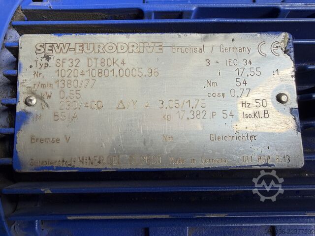  Motoreduktor SEW-Eurodrive SF32 DT80K4 0,55 kW 77 obr./min 54 Nm 230/400 Motoreduktor SEW-Eurodrive SF32 DT80K4 0,55 kW 77 obr./min 54 Nm 230/400