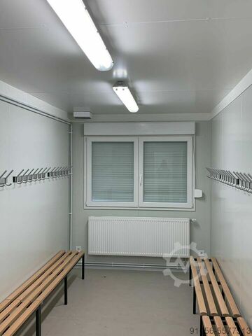 Voetbalteam douche WC Kleedkamer Modurazell GmbH