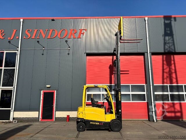 Vorkheftruck Hyster J 2.5 XN 2500kg E- heftruck triplo